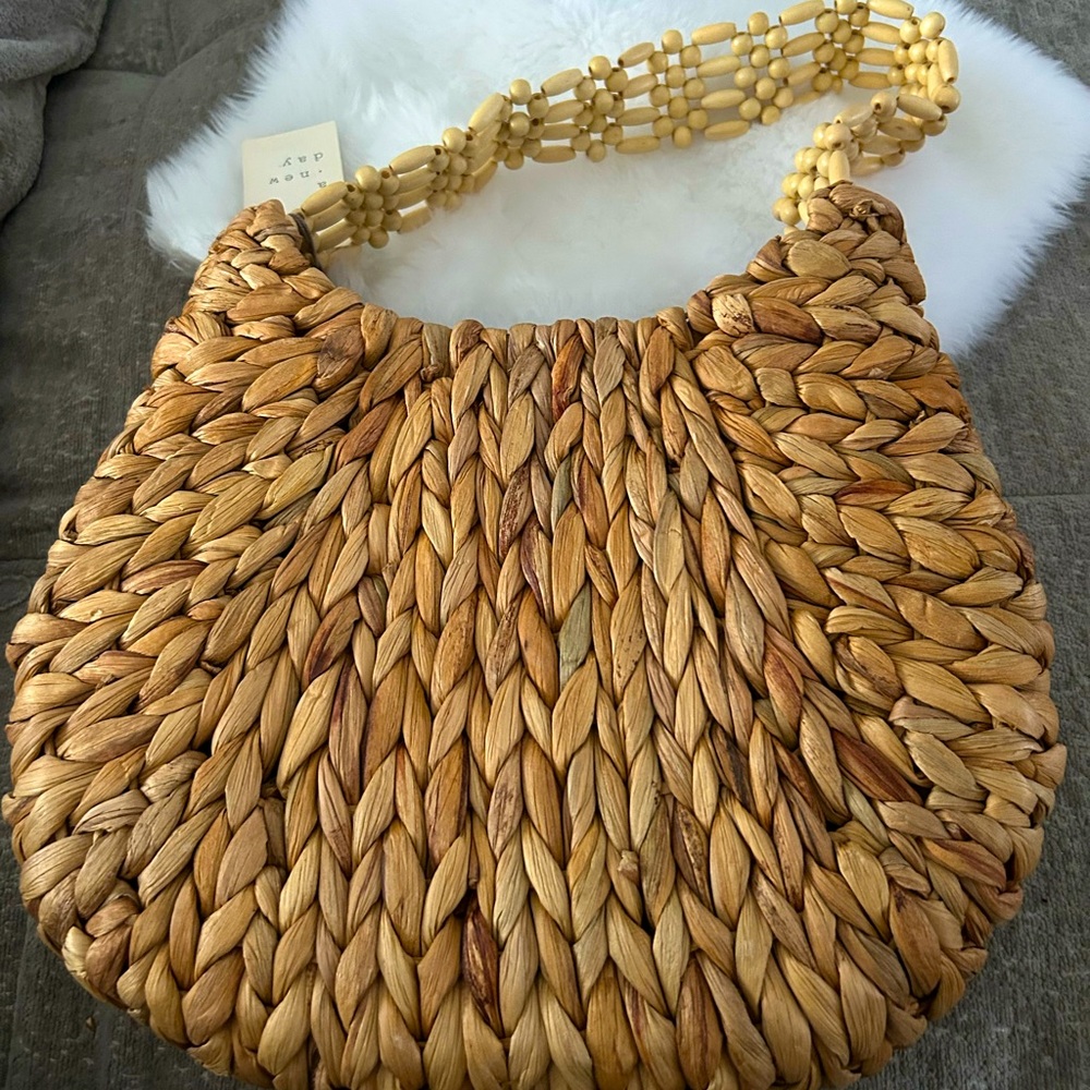Woven basket Bag